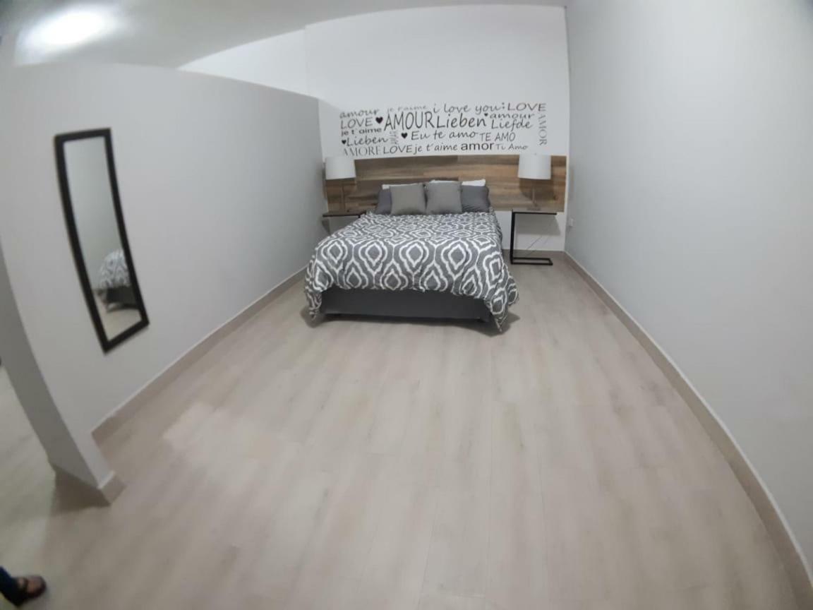 Appartement Nuevos Departamentos Centro Historico A 200 Mts Del Malecon à La Paz Extérieur photo